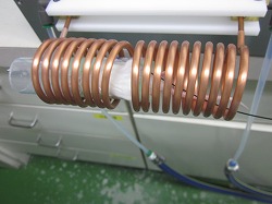 図２　マウス治療実験（交流磁場印加）